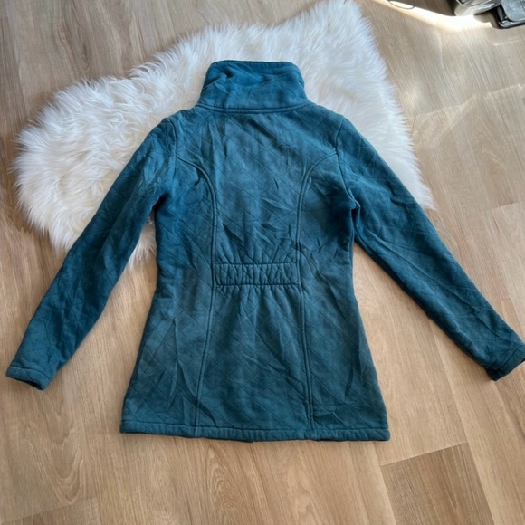 The North Face Quilted Long Zip Up Sweater - Picture 6 of 7